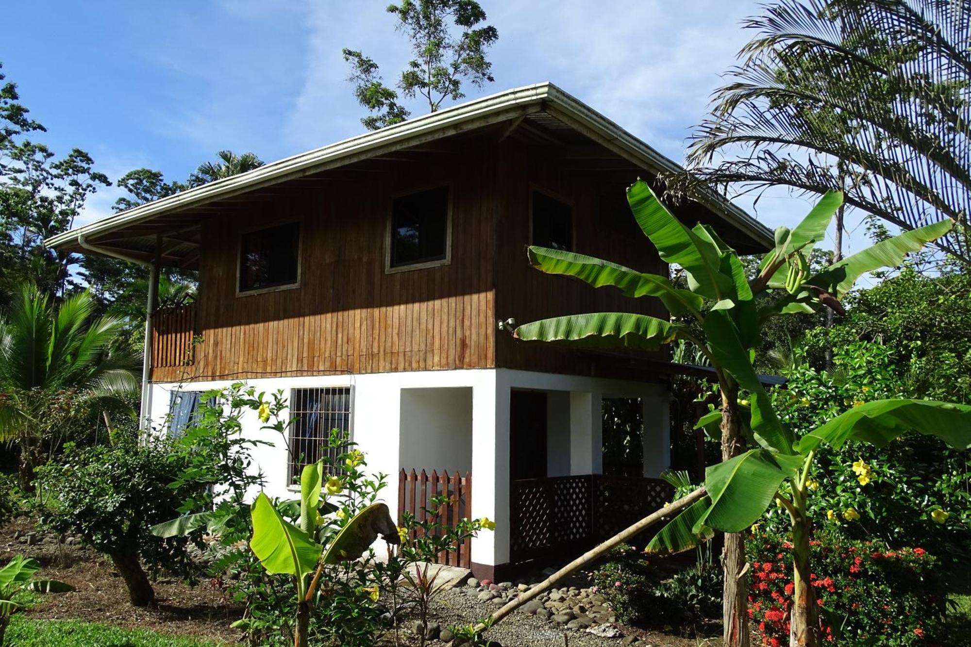 Cabinas Los Tucanes Cahuita Luaran gambar